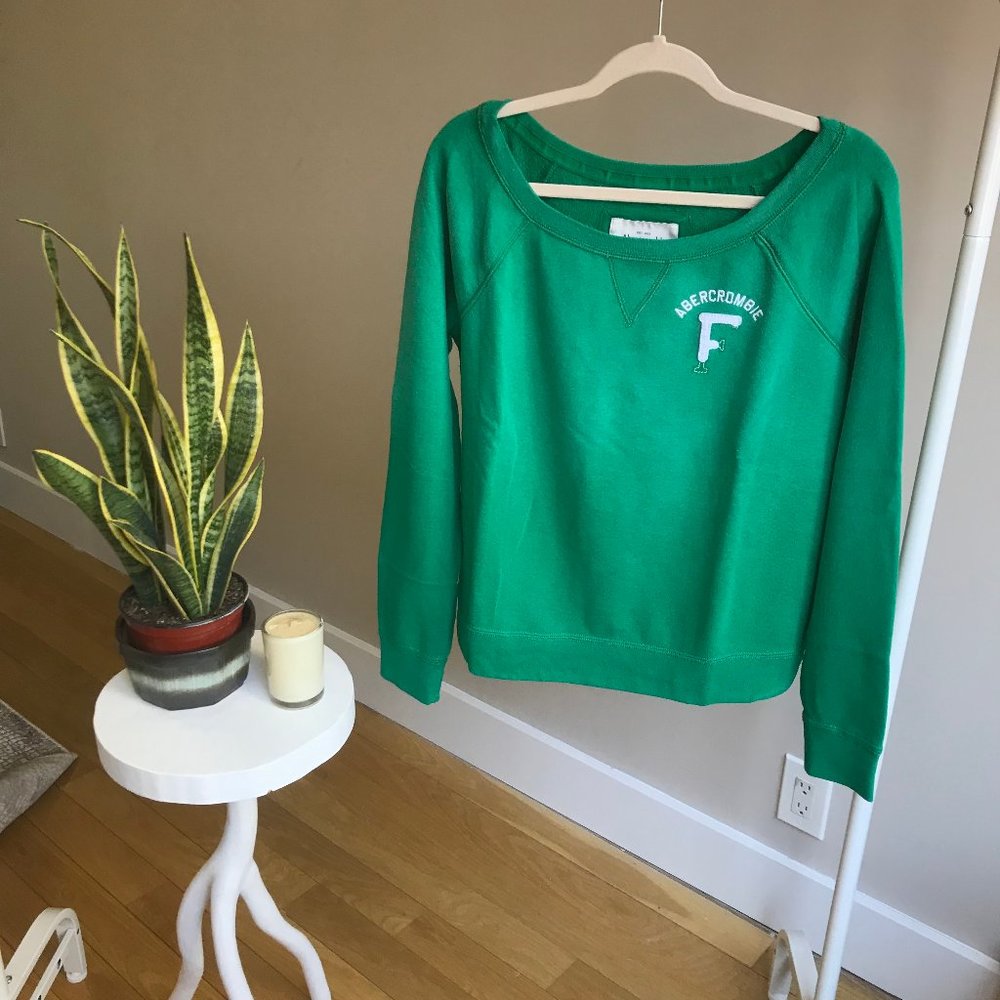 Abercrombie & Fitch Green Wide Crewneck Sweatshirt